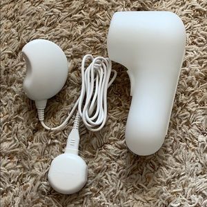 Clarisonic Mia 2 travel case and charger